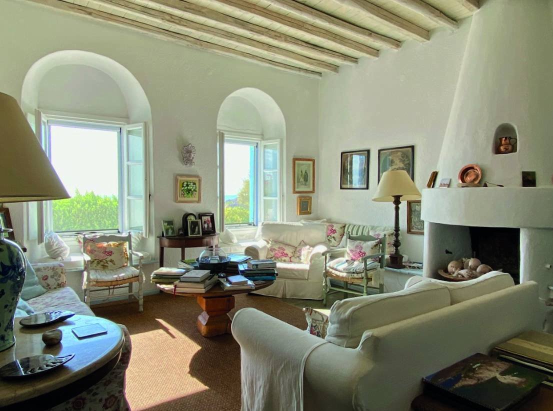 Komito Villa accommodation