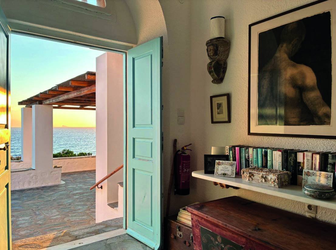 Komito Villa accommodation